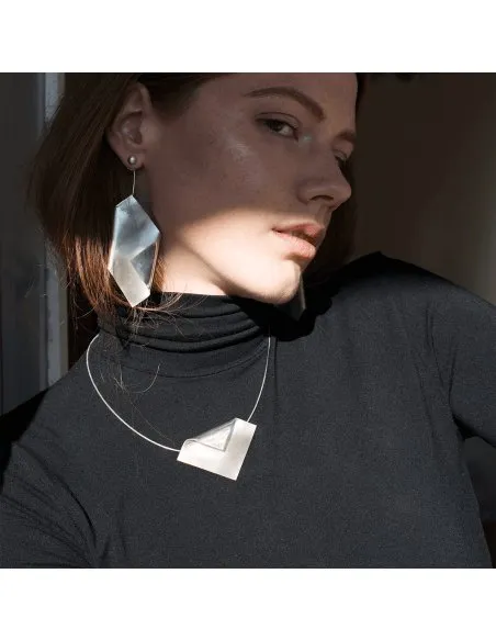 IMPERFECT SQUARE necklace Minimalist, handcrafted - Monom