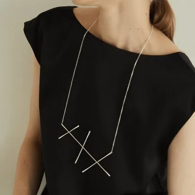 ALPHABET EDDA Minimal Necklace - Handmade by Monom 2