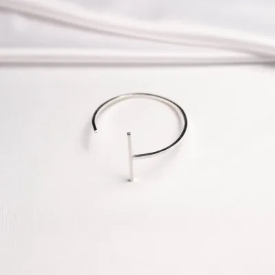 LINIA Minimal Bracelet, handcrafted. - Monom