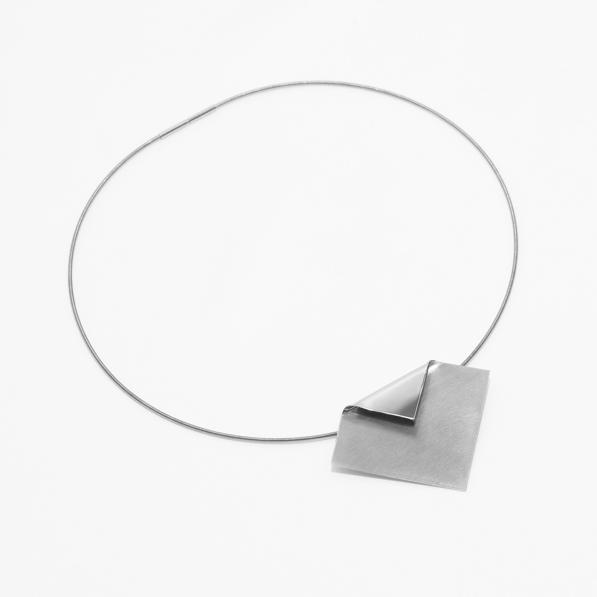 IMPERFECT SQUARE necklace Minimalist, handcrafted - Monom 2