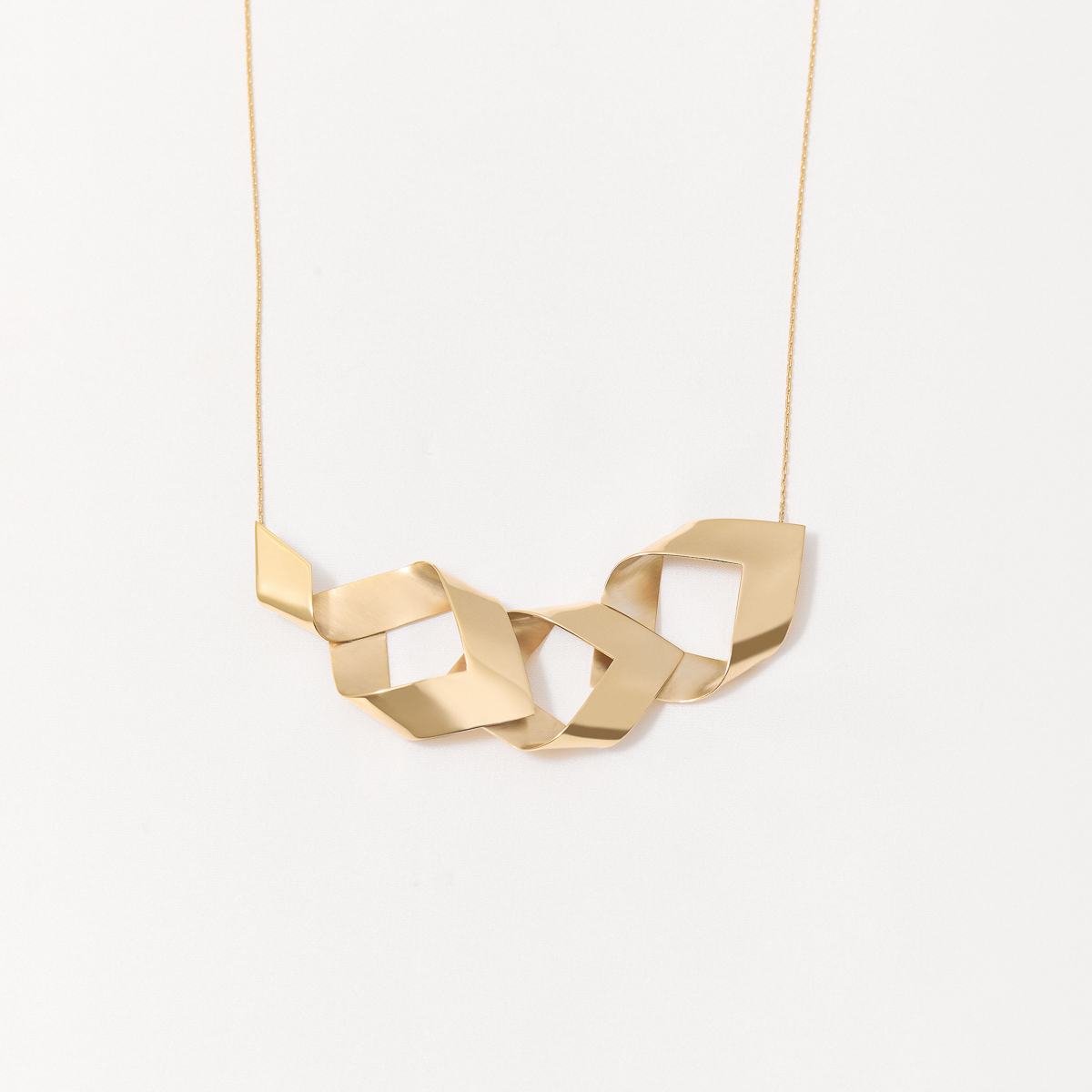 DAVA Trio Necklace