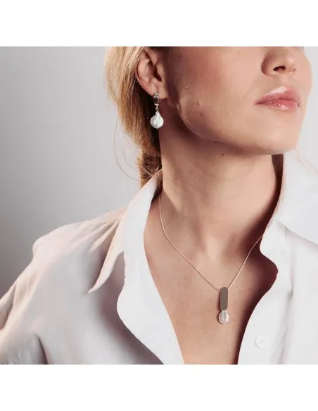 The Troia Pendant necklace Minimalist, handcrafted - Monom