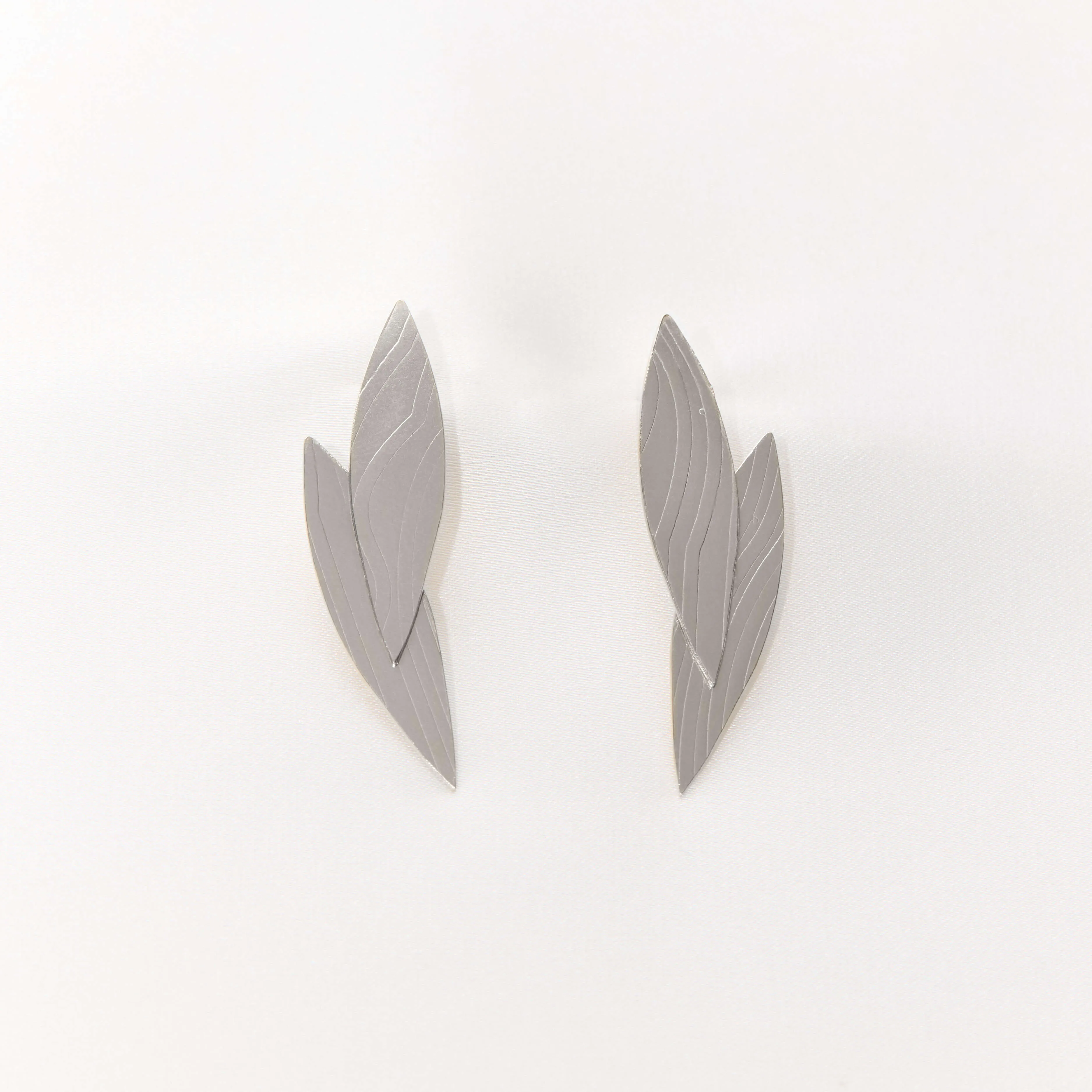 IRIDEA DUO EARRINGS 2